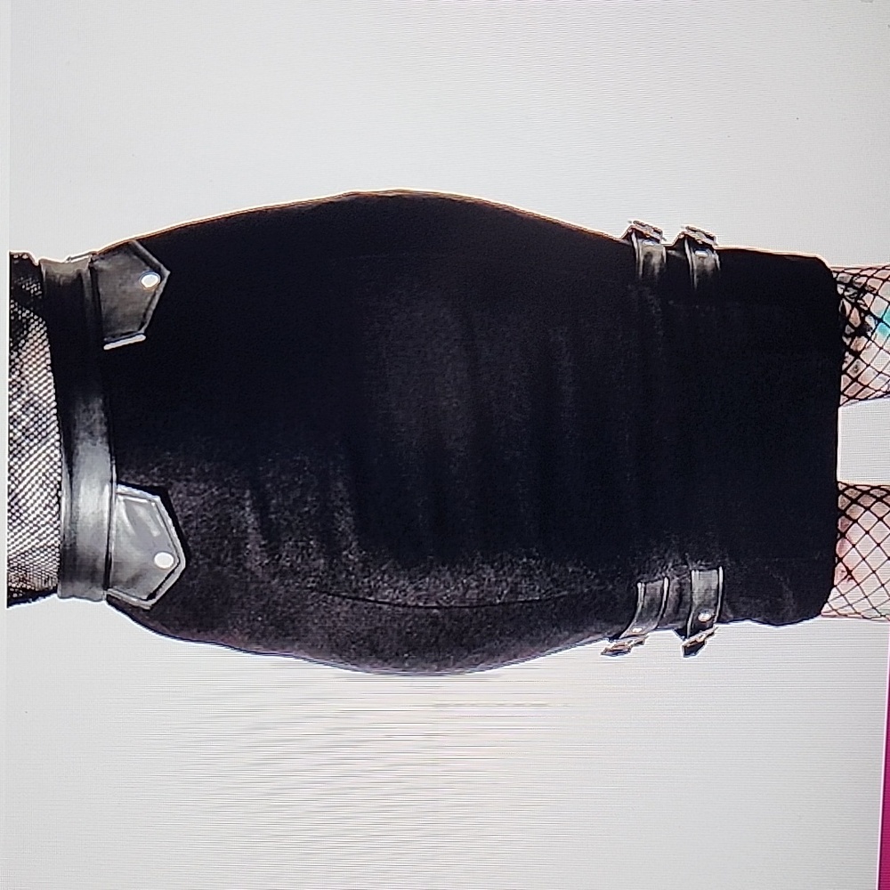 Pencil skirt by Killstar